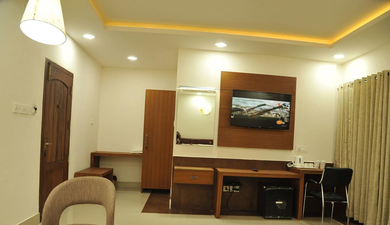 Hotel Soorya Castle Wayanad Exterior photo