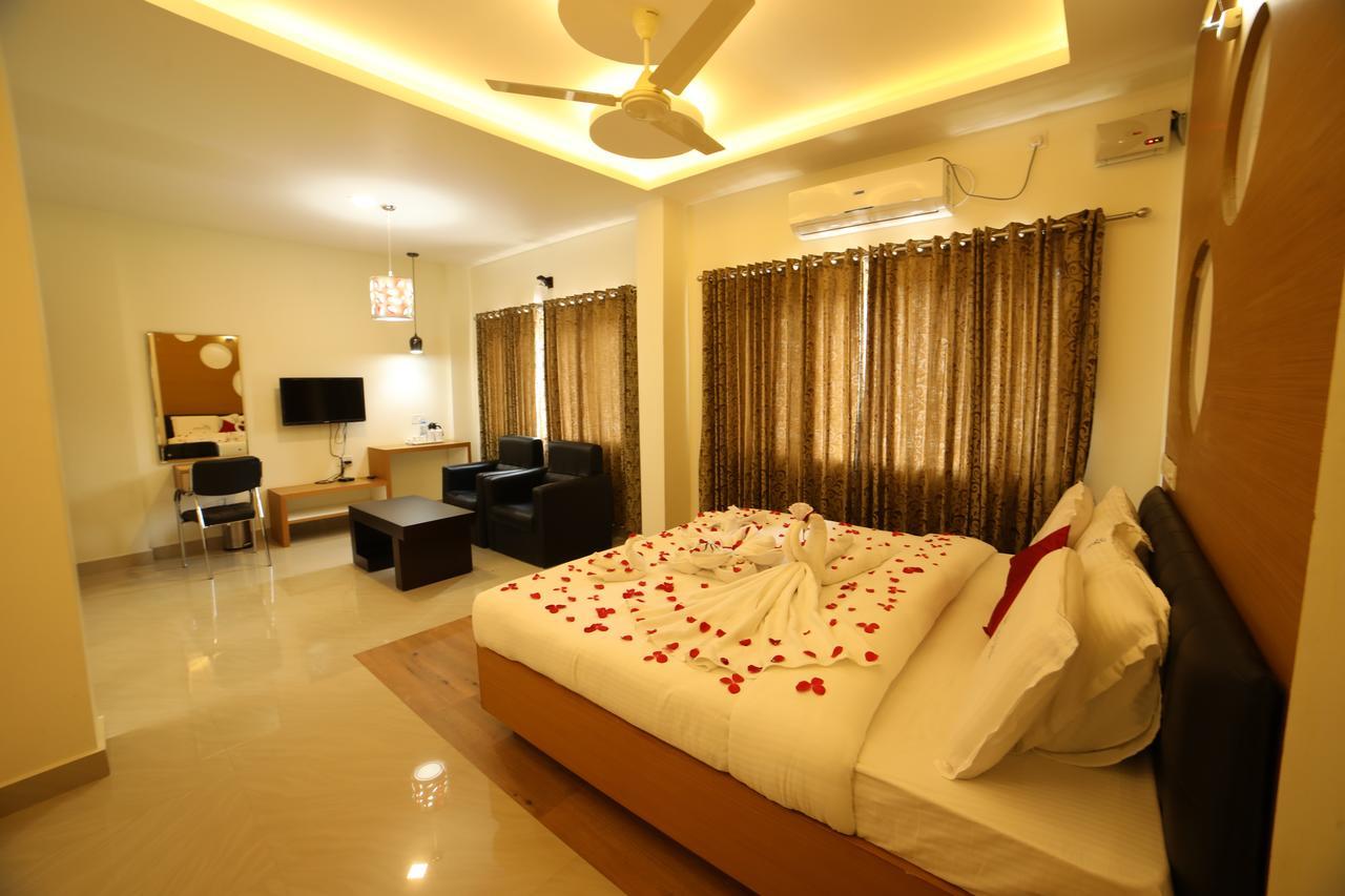 Hotel Soorya Castle Wayanad Exterior photo